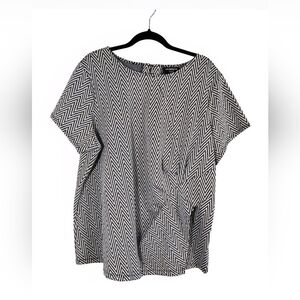 Liz Claiborne 2x Black and White Chevron Women's Top